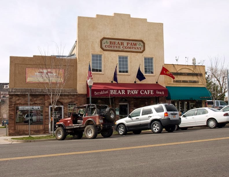  BEAR  PAW  CAFE  ANOTHER ST  GEORGE  TRADITION Lime Realty 